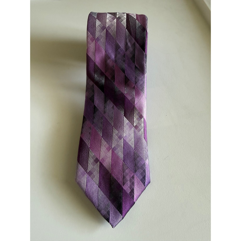 Van Heusen Mens Purple Geometric Argyle Pattern Polyester Necktie